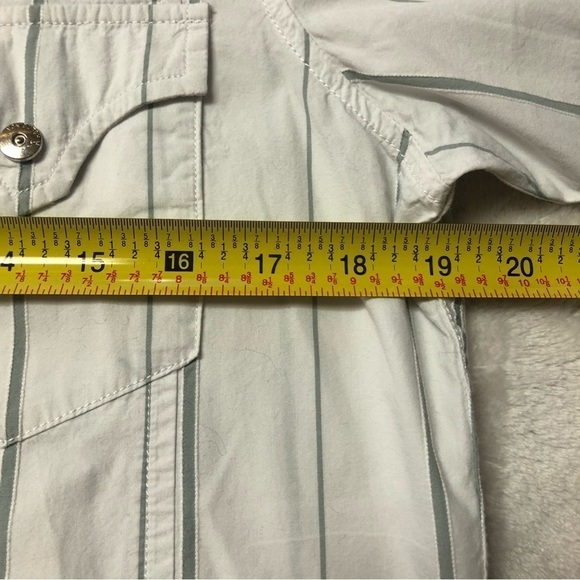 VON Dutch White SS Snap Down Striped Shirt EUC S - Picture 8 of 10